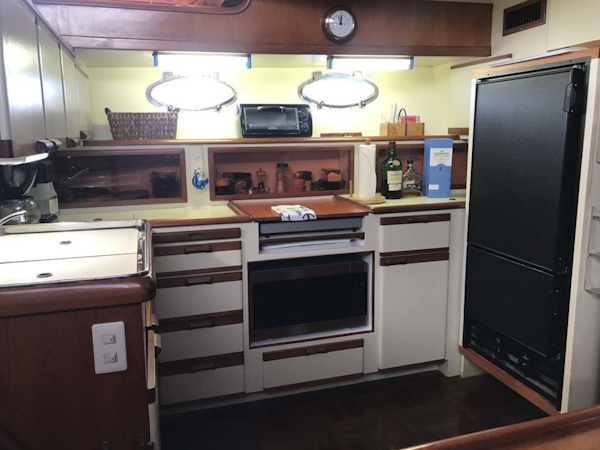 Aquarius-45 1988-Great Escape Coral Gables-Florida-United States-Galley-1343595