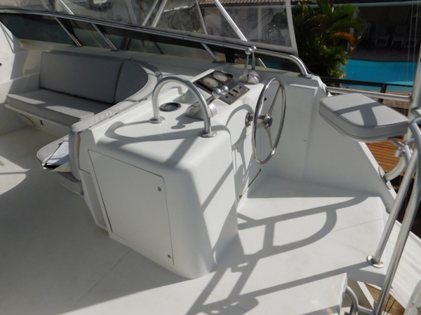 Hatteras-Sportfish 1990-Spindrift North Palm Beach-Florida-United States-Starboard Aft Of Bridge-1420007