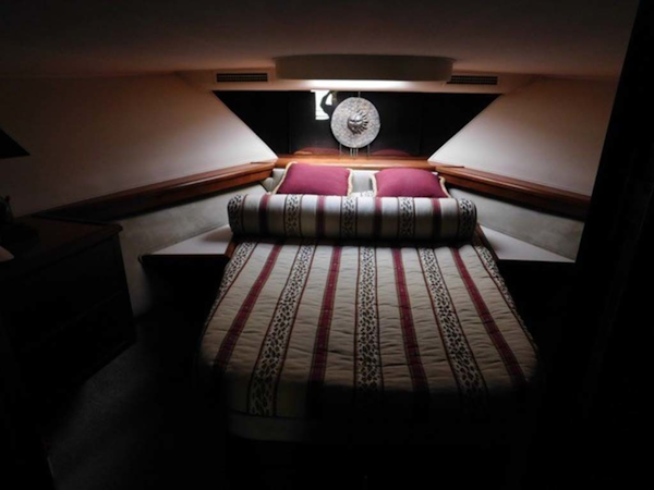 Hatteras-Sportfish 1990-Spindrift North Palm Beach-Florida-United States Master Stateroom-1420033