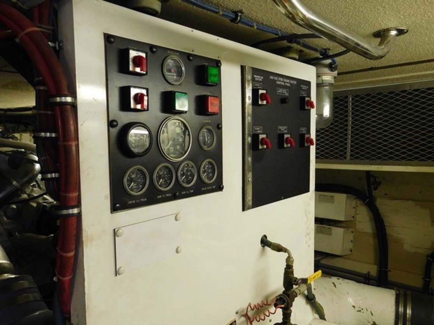 Hatteras-Sportfish 1990-Spindrift North Palm Beach-Florida-United States-Starboard Engine Room Panel-1420055 | Thumbnail