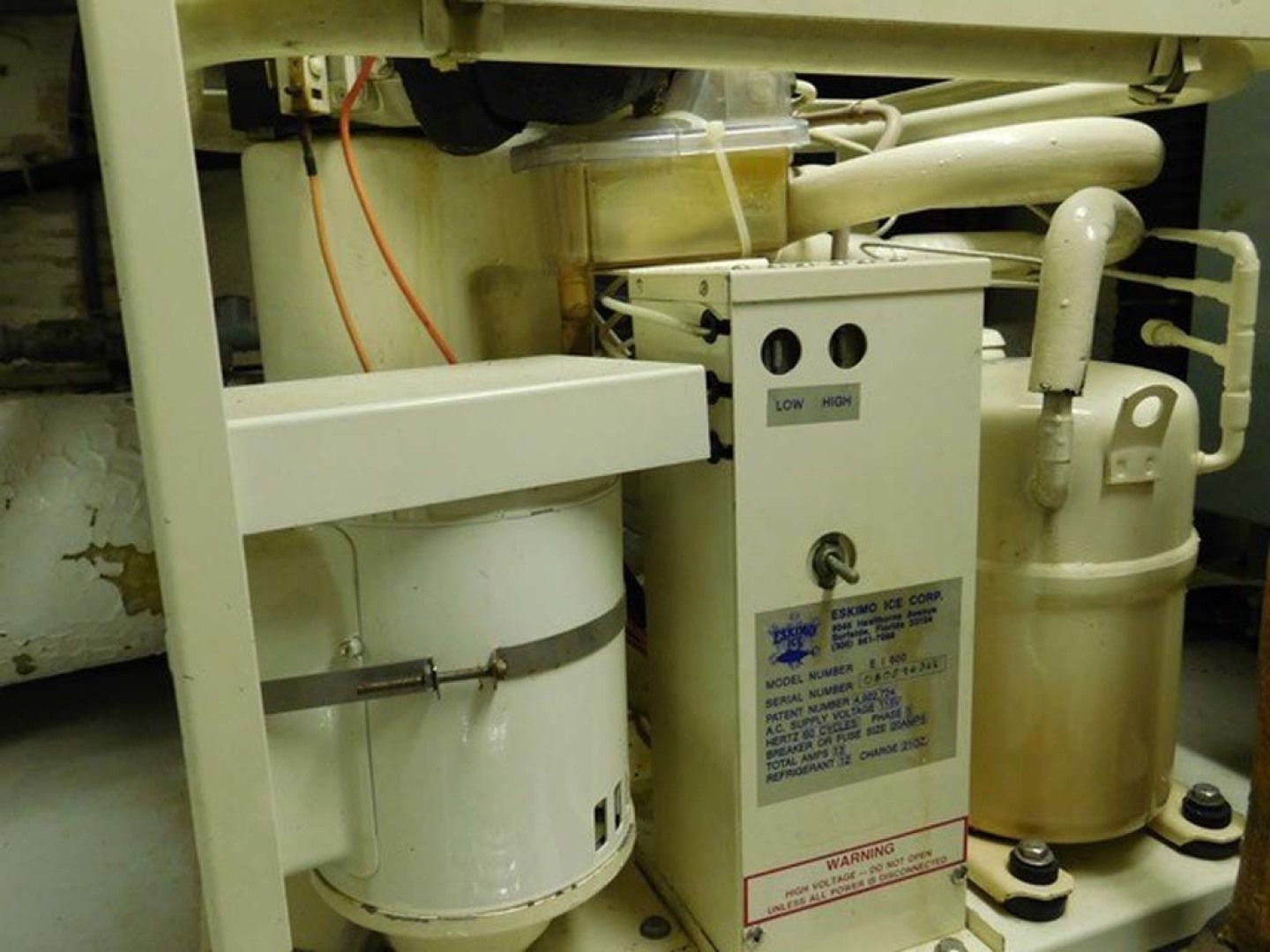 Hatteras-Sportfish 1990-Spindrift North Palm Beach-Florida-United States Ice Maker For Aft Deck System-1420062 | Thumbnail