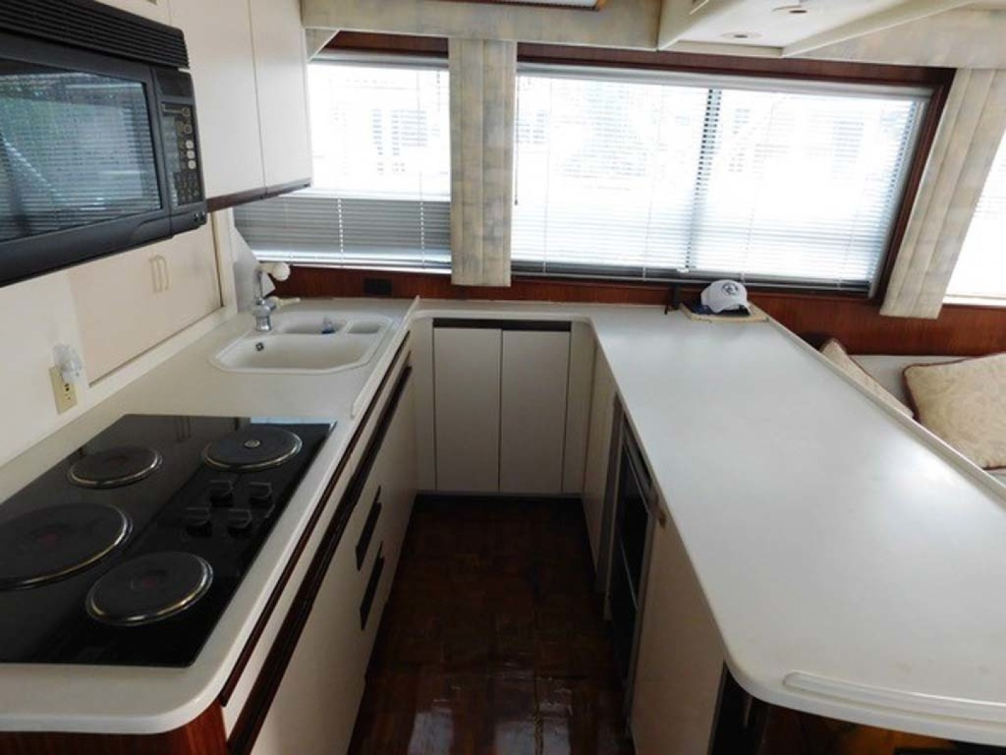 Hatteras-Sportfish 1990-Spindrift North Palm Beach-Florida-United States-Galley-1420026 | Thumbnail