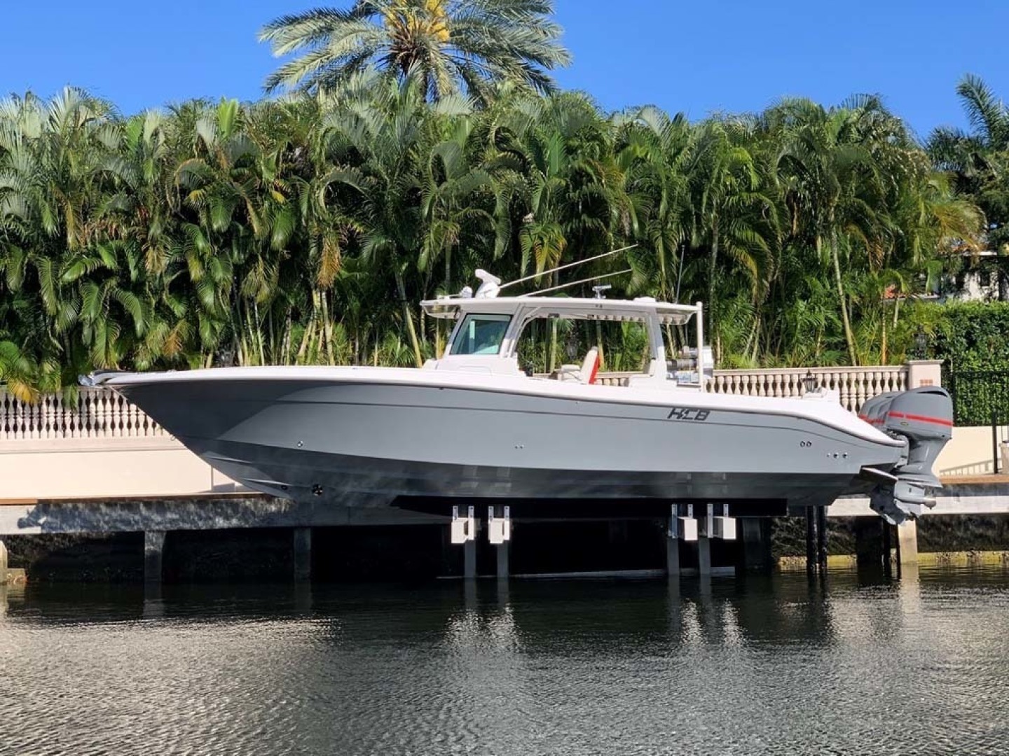 Hydra-Sports-Siesta Edition HCB 2019-Not Fishing II Boca Raton-Florida-United States-Port Side On Lift-1348434 | Thumbnail