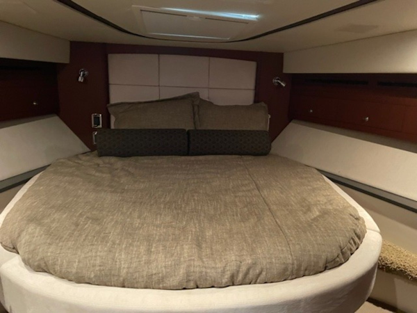 Meridian-541 Sedan 2012 -Buffalo-New York-United States-1815274
