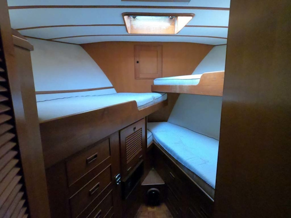 Ocean Alexander-MK I 1980-El Pescador Sequim-Washington-United States-Forward Cabin-1350024