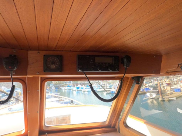 Ocean Alexander-MK I 1980-El Pescador Sequim-Washington-United States-Overhead Electronics-1350032