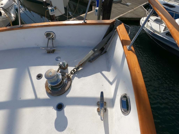 Ocean Alexander-MK I 1980-El Pescador Sequim-Washington-United States-Windlass-1350015