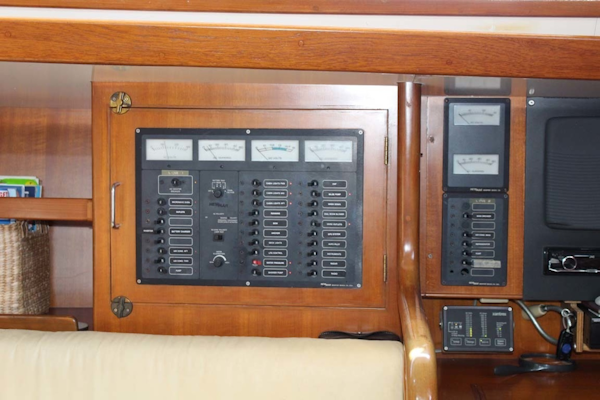 Tayana-48 1995-Lady Jennili Cape Canaveral-Florida-United States-Electrical Panel-1350658