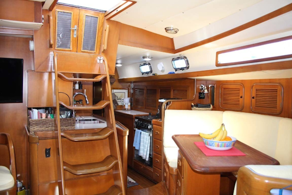 Tayana-48 1995-Lady Jennili Cape Canaveral-Florida-United States-Salon To Galley-1350652