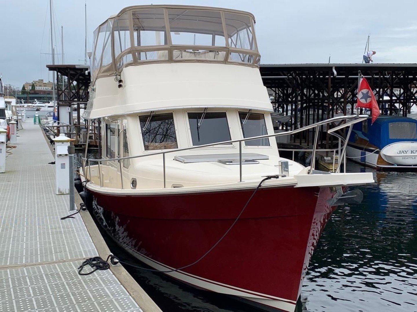 Mainship-Trawler 2007-LITTLE RED Seattle-Washington-United States-Starboard Bow Profile-1352022 | Thumbnail