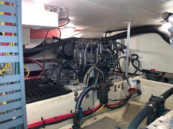 Mainship-Trawler 2007-LITTLE RED Seattle-Washington-United States-Engine Room-1352033
