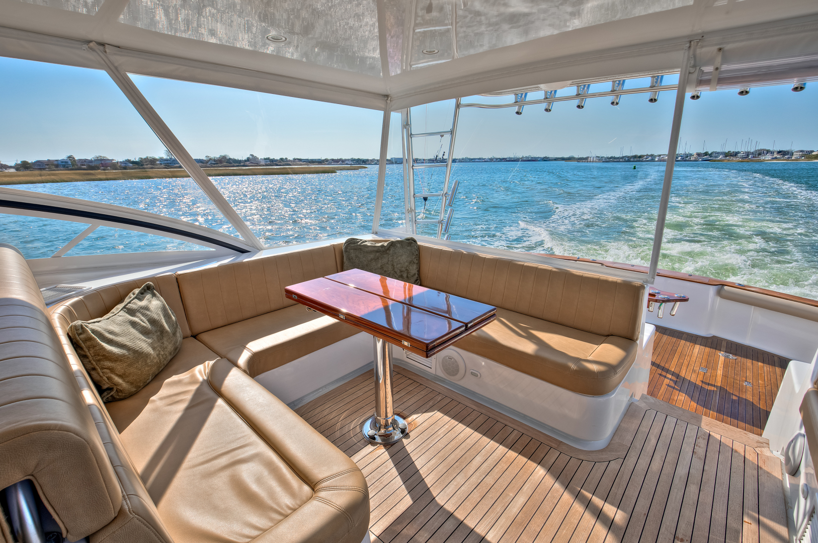 Donzi-R 58 Express 2004-Kaarmaa Stuart-Florida-United States-Flybridge-1520900 | Thumbnail