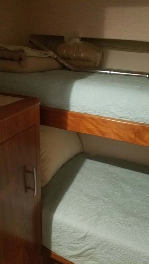 Ocean Yachts-Sportfish 1991-KelAnna East Greenwich-Rhode Island-United States-Guest Bunks-1356200