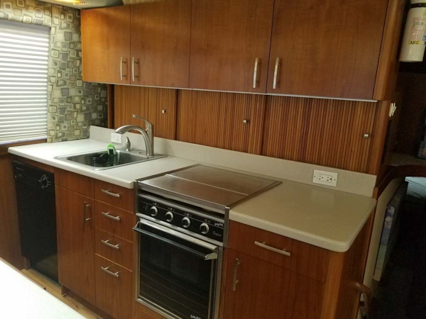 Ocean Yachts-Sportfish 1991-KelAnna East Greenwich-Rhode Island-United States-Galley Stove-1356183