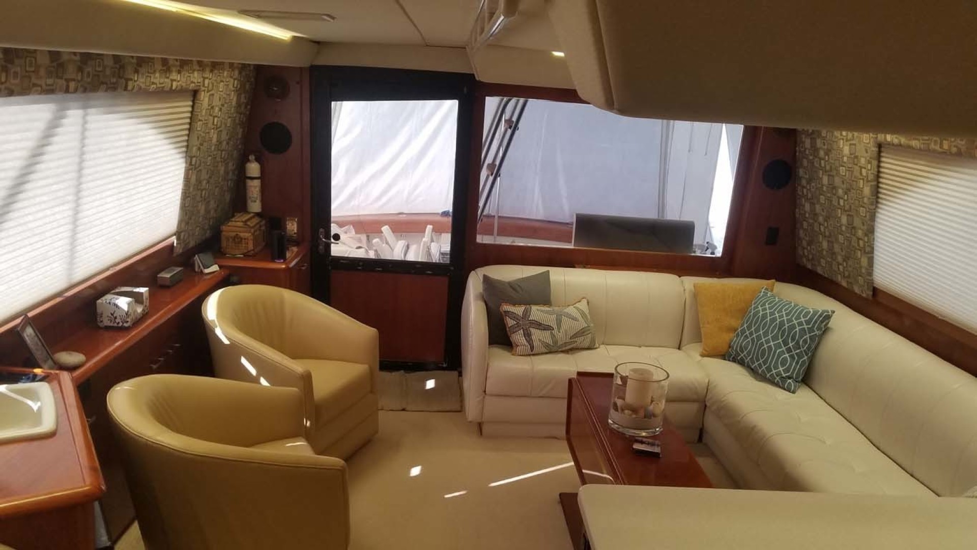 Ocean Yachts-Sportfish 1991-KelAnna East Greenwich-Rhode Island-United States-Salon To Aft-1356175 | Thumbnail