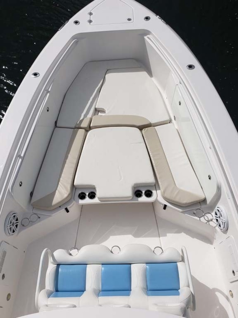 Everglades-350 CC 2011-Sea Predator Palm Beach Gardens-Florida-United States-View From Buggy To Foredeck Seating Area-1359637 | Thumbnail