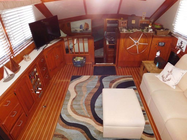 Californian-45 Aft Cabin Motor Yacht 1989-Last Tango Merritt Island-Florida-United States-Main Salon   Forward-1367147