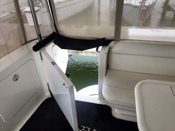 Sea Ray-480 Motor Yacht 2002-Fofo Fort Pierce-Florida-United States-Bridge Deck Access To Swim Platform-1369062
