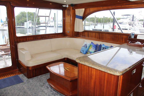 Vicem-Sportfish 2005 -Bradenton-Florida-United States-Salon Entry And L Shaped Settee-1370833