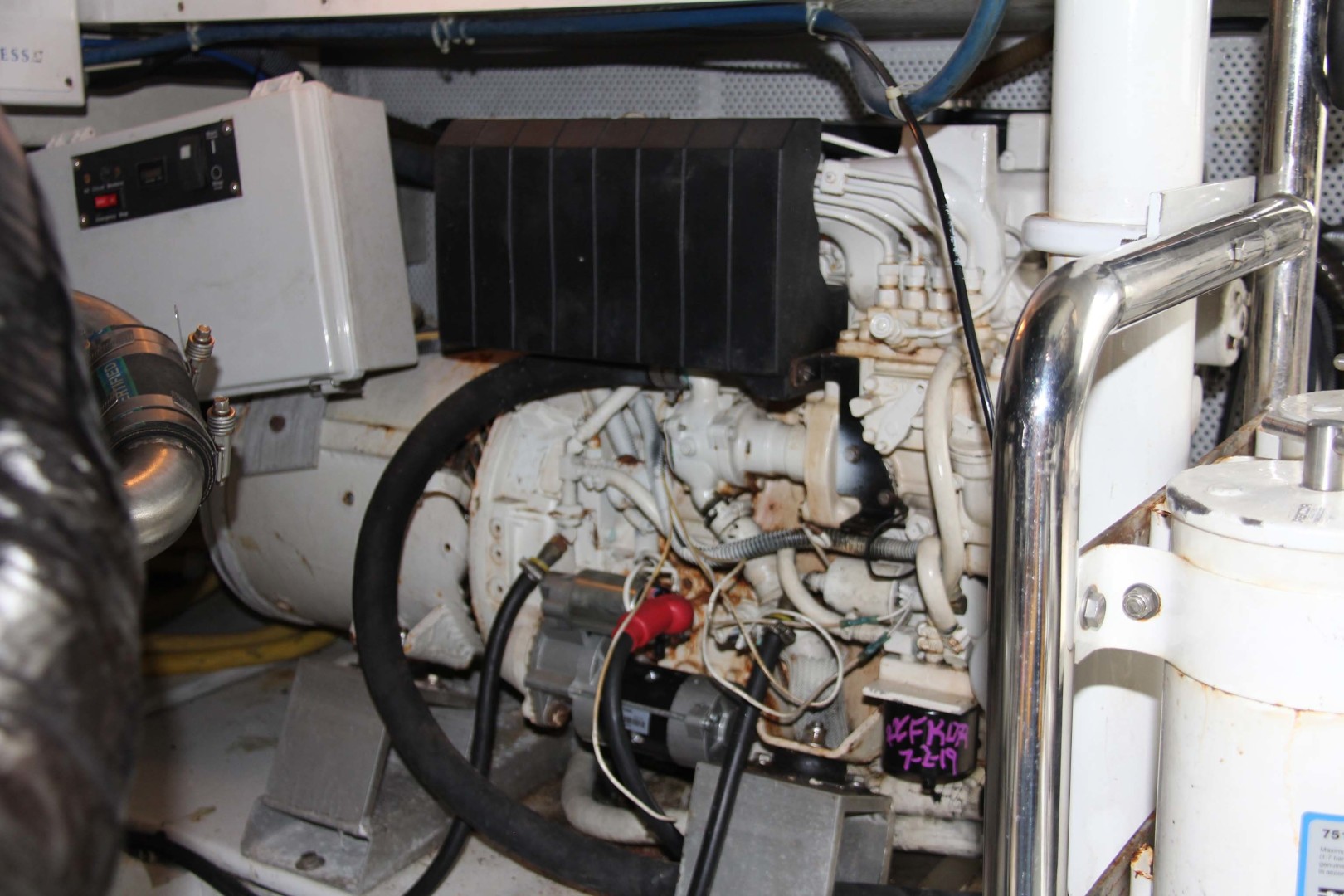 Vicem-Sportfish 2005 -Bradenton-Florida-United States-Engine Room-1370870 | Thumbnail
