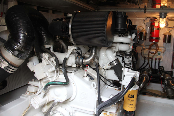 Vicem-Sportfish 2005 -Bradenton-Florida-United States-Engine Room-1370867