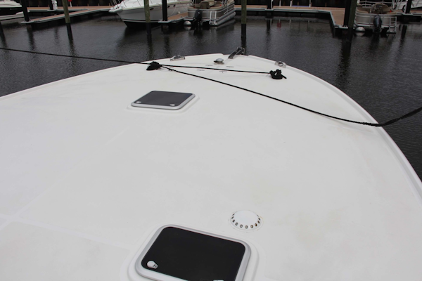 Vicem-Sportfish 2005 -Bradenton-Florida-United States-Foredeck-1370851