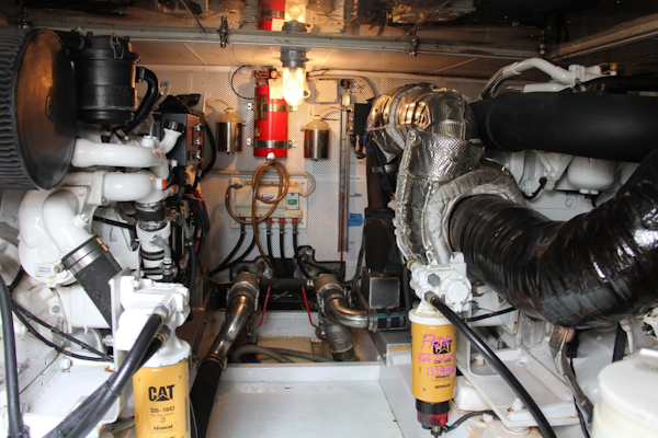 Vicem-Sportfish 2005 -Bradenton-Florida-United States-Engine Room-1370869