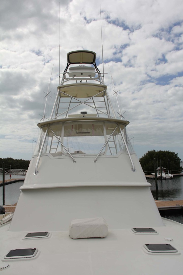 Vicem-Sportfish 2005 -Bradenton-Florida-United States-Foredeck Looking Aft-1370852