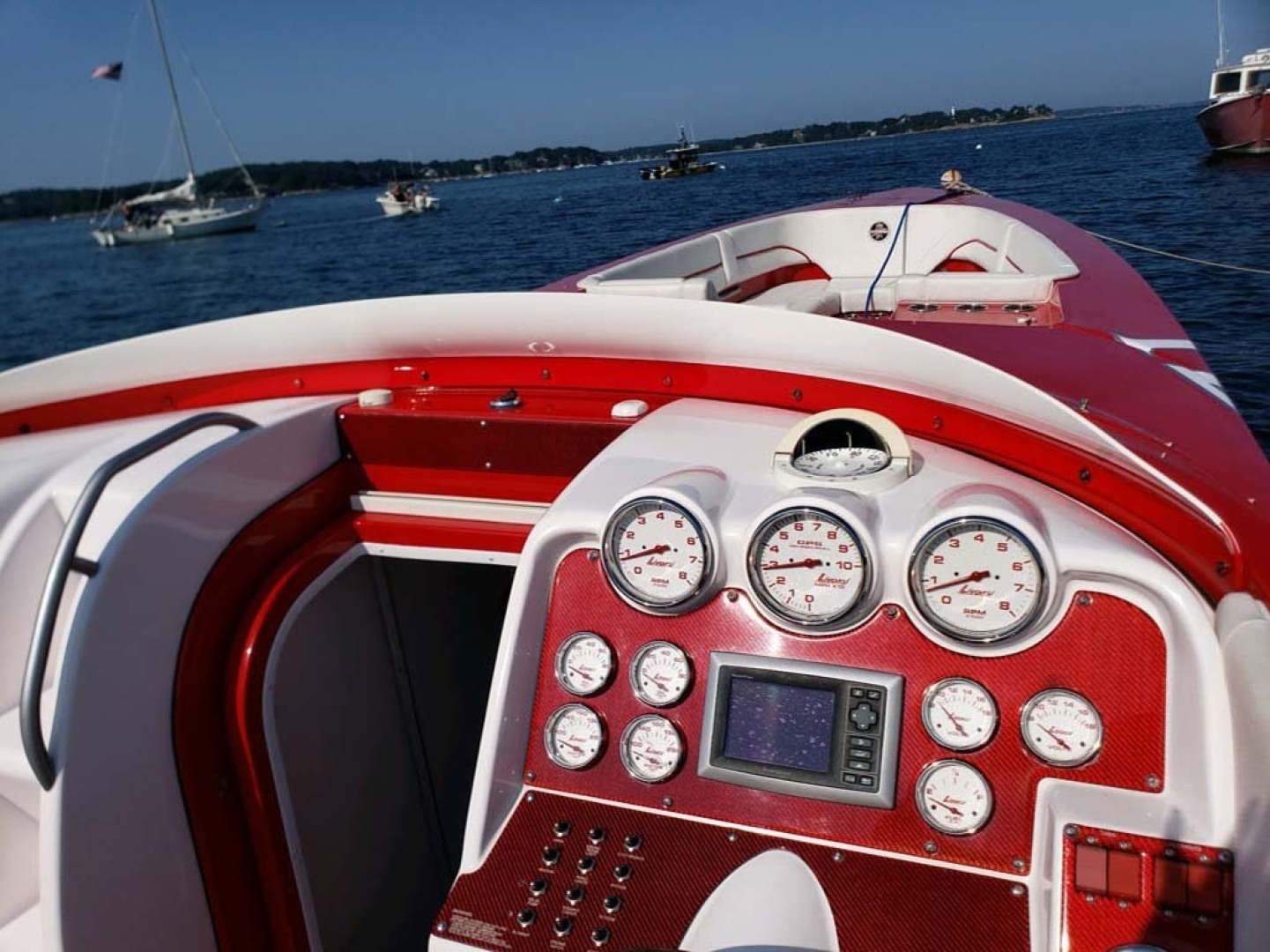 Donzi-ZRO Open 2011 -Medford-Massachusetts-United States-Helm Dash-1388043 | Thumbnail
