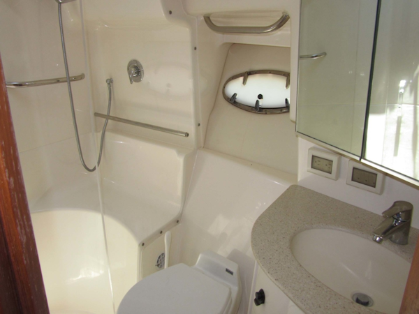 Tiara Yachts-3800 Open 2007-Fast Forward Gulfport-Florida-United States-Head and Shower Stall-1393000