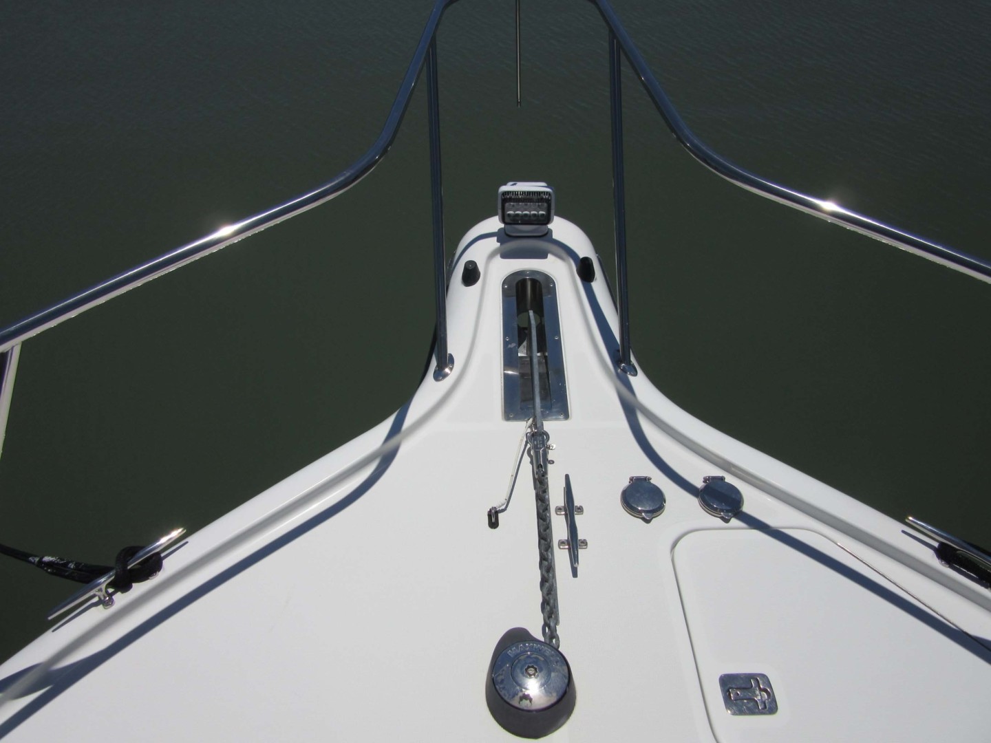 Tiara Yachts-3800 Open 2007-Fast Forward Gulfport-Florida-United States-Pulpit and Windlass-1393001 | Thumbnail