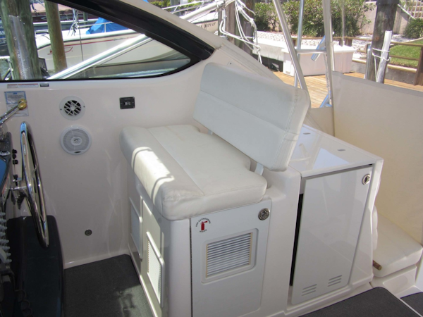 Tiara Yachts-3800 Open 2007-Fast Forward Gulfport-Florida-United States-Double Helm Seat-1393009