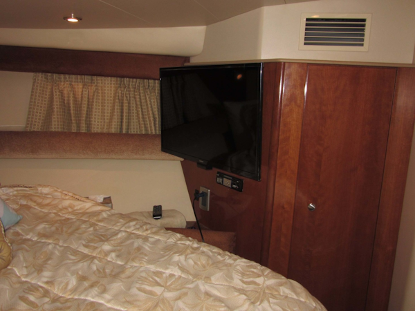 Meridian-391 Sedan 2006 -Treasure Island-Florida-United States-Guest Stateroom TV-1396631