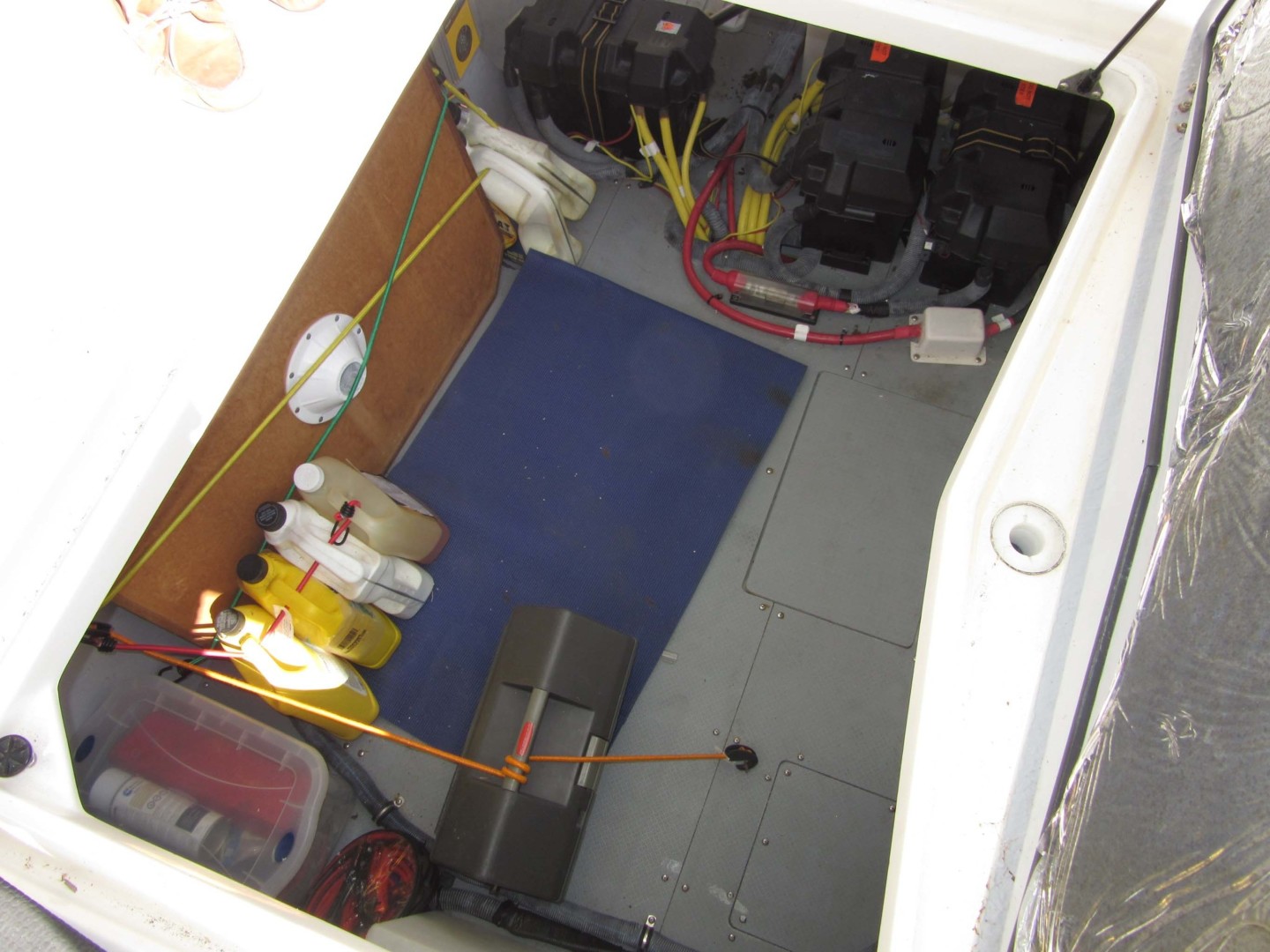 Meridian-391 Sedan 2006 -Treasure Island-Florida-United States-Cockpit Lazzarette Storage-1396652 | Thumbnail