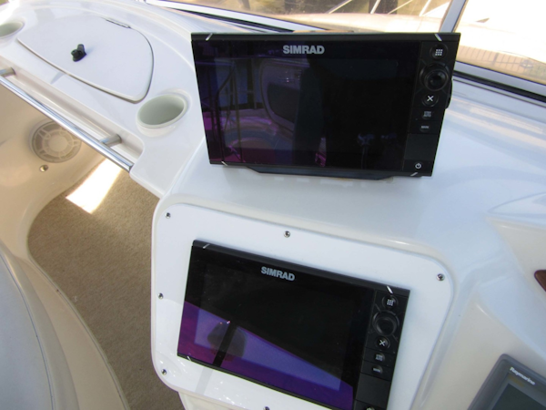 Meridian-391 Sedan 2006 -Treasure Island-Florida-United States-Simrad Electronics-1396637