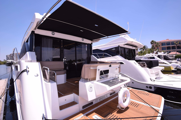 Sea Ray-460 Sundancer 2017-Susanne Marie 4 Fort Myers-Florida-United States-Aft Seating With Sunshade-1403765