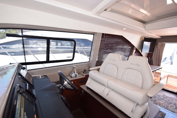 Sea Ray-460 Sundancer 2017-Susanne Marie 4 Fort Myers-Florida-United States-Helm Seating Overview-1403747