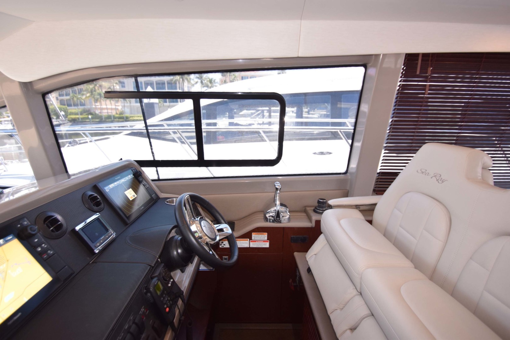 Sea Ray-460 Sundancer 2017-Susanne Marie 4 Fort Myers-Florida-United States-Helm View-1403744 | Thumbnail
