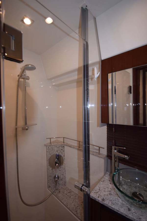 Sea Ray-460 Sundancer 2017-Susanne Marie 4 Fort Myers-Florida-United States-Master Head And Shower-1403751