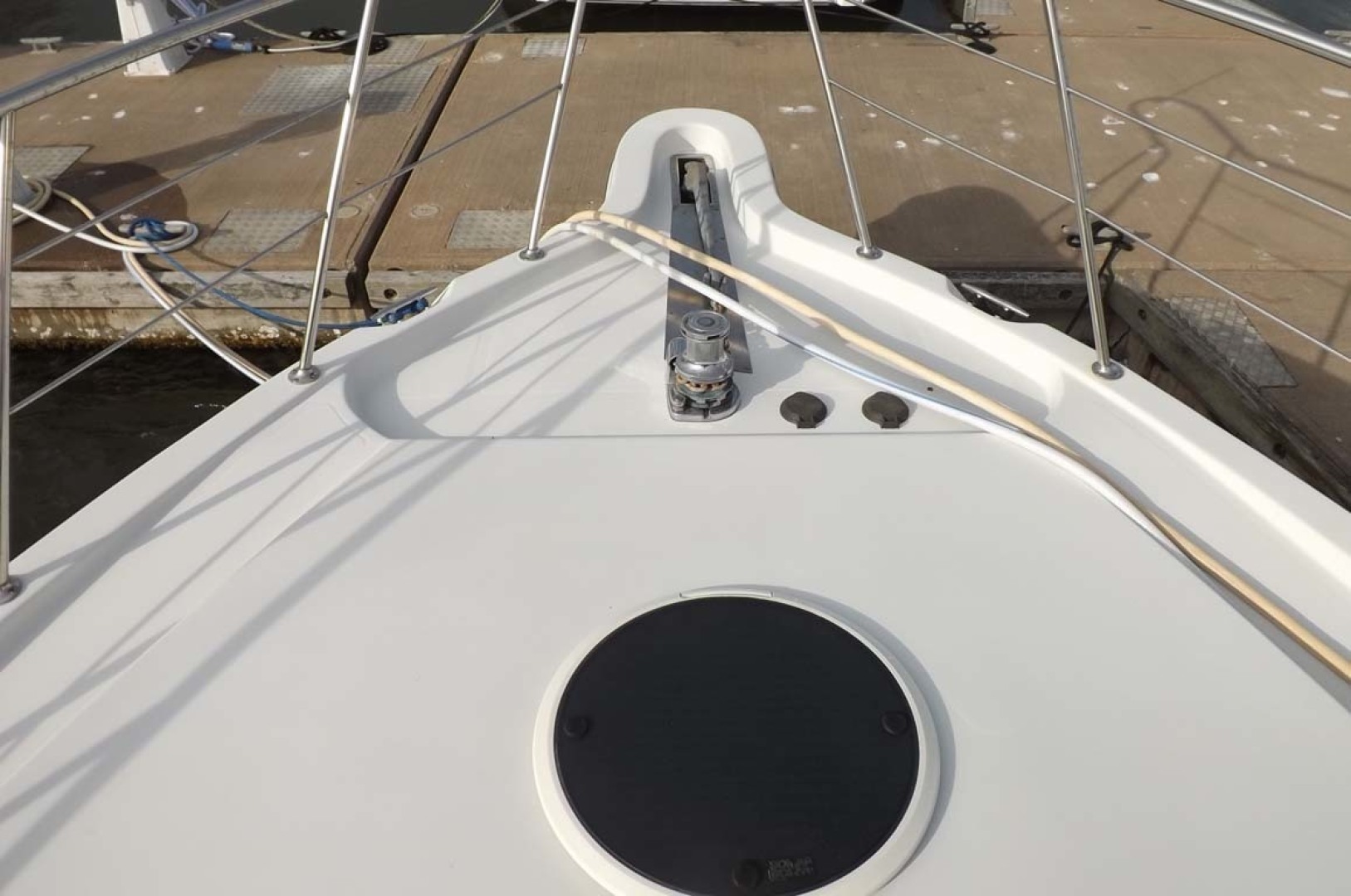 Bluewater Yachts-5200 2006-PROUD MARY Mount Pleasant-South Carolina-United States-Bow, Foredeck-1412959 | Thumbnail