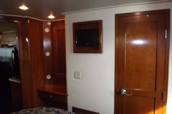 Bluewater Yachts-5200 2006-PROUD MARY Mount Pleasant-South Carolina-United States-Master Stateroom-1412948