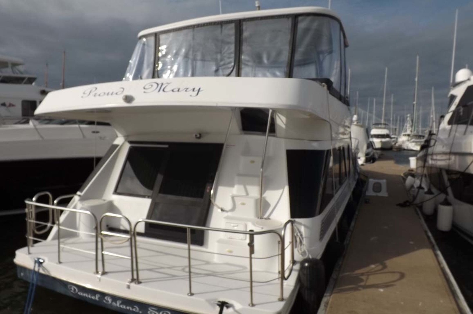 Bluewater Yachts-5200 2006-PROUD MARY Mount Pleasant-South Carolina-United States-Stern View-1412969 | Thumbnail