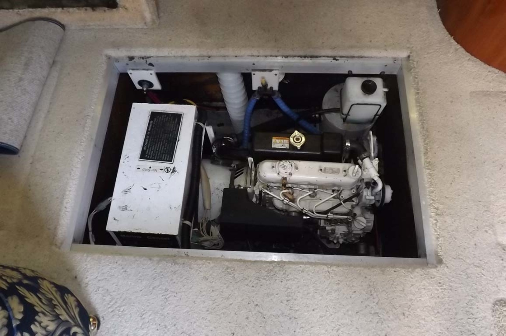 Bluewater Yachts-5200 2006-PROUD MARY Mount Pleasant-South Carolina-United States-Engine Room-1412973 | Thumbnail