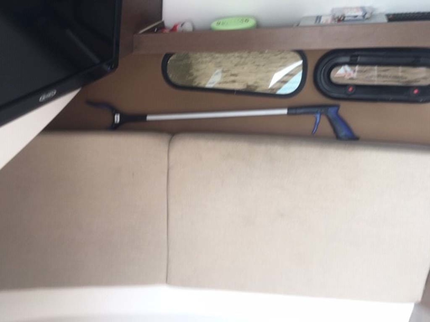Sea Ray-350 SLX 2015 -Mount Pleasant-South Carolina-United States-Interior Seating, TV, Storage-1414895 | Thumbnail