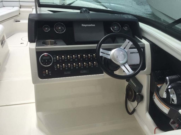 Sea Ray-350 SLX 2015 -Mount Pleasant-South Carolina-United States-Helm-1414789