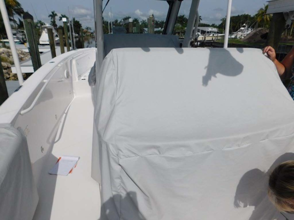 Everglades-325 CC 2012-Island Time Stuart-Florida-United States-Forward Seating Cover-1414812