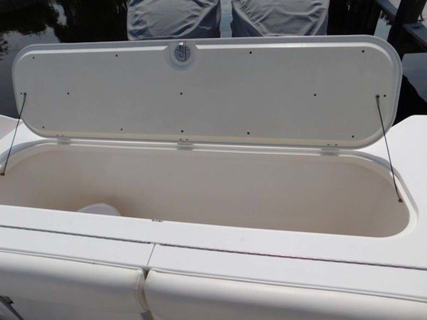 Everglades-325 CC 2012-Island Time Stuart-Florida-United States-Fish Box-1414803