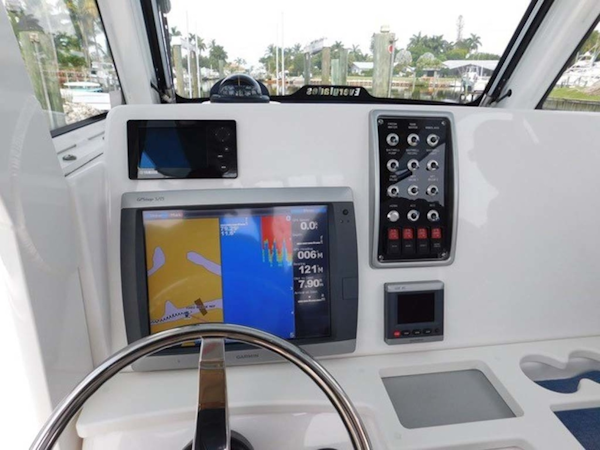 Everglades-325 CC 2012-Island Time Stuart-Florida-United States-Helm-1414775
