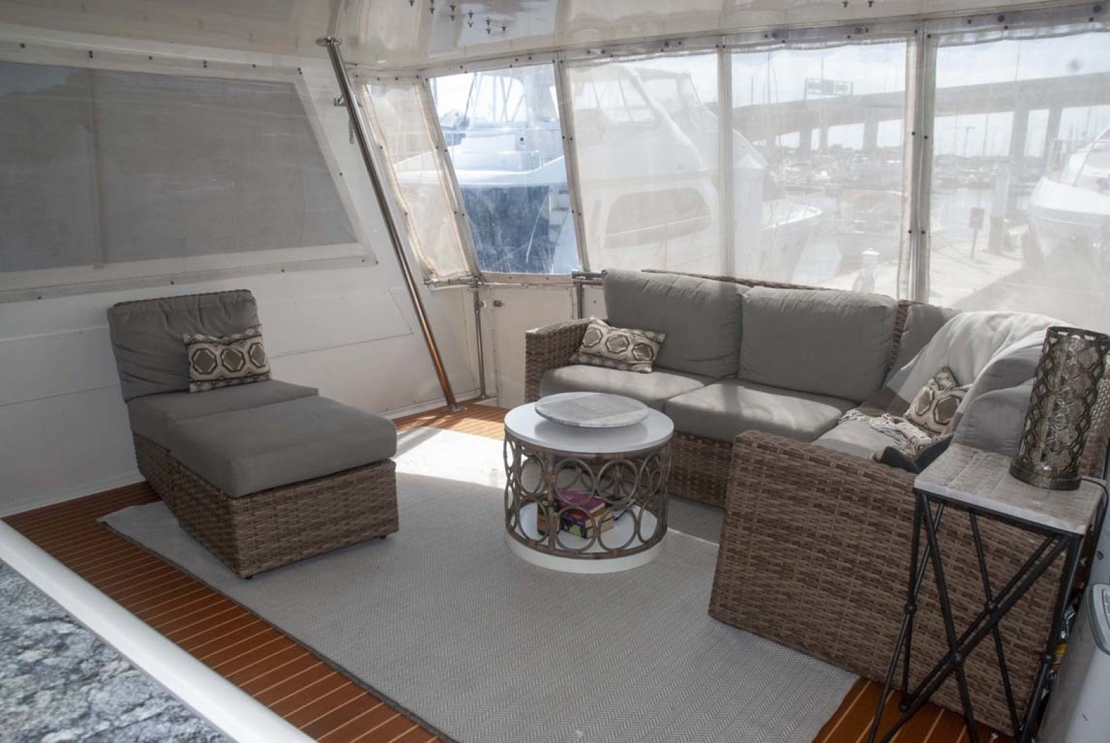 Hatteras-52 Cockpit Motor Yacht 1994-Believe It Mount Pleasant-South Carolina-United States-1415531 | Thumbnail