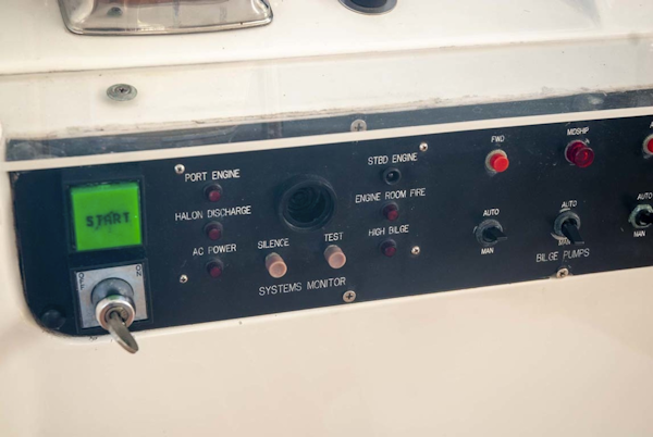 Hatteras-52 Cockpit Motor Yacht 1994-Believe It Mount Pleasant-South Carolina-United States-1415516